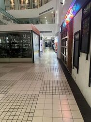 Roxy Square (D15), Retail #607852171